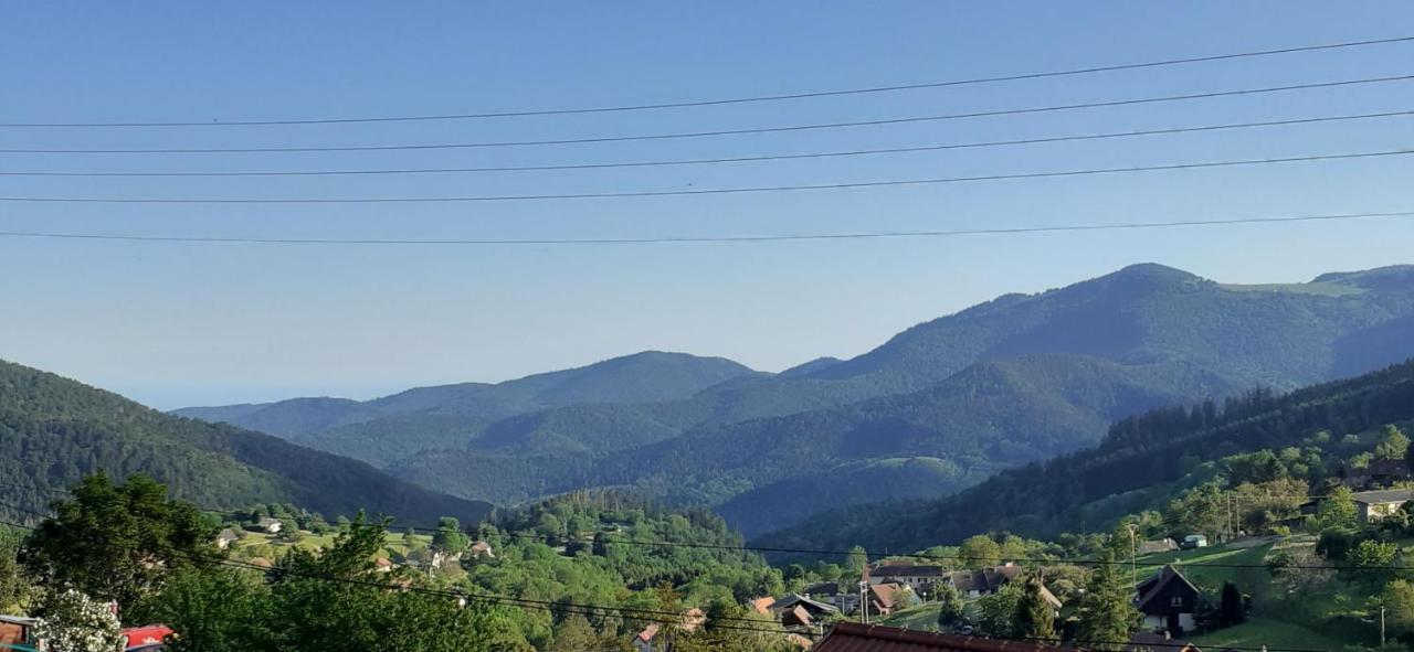 Bed and Breakfast Les Lupins Geishouse Esterno foto
